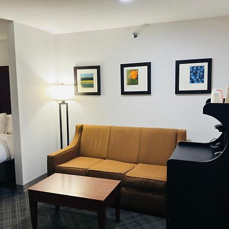 Comfort Suites Plymouth Near Us-30 Kültér fotó