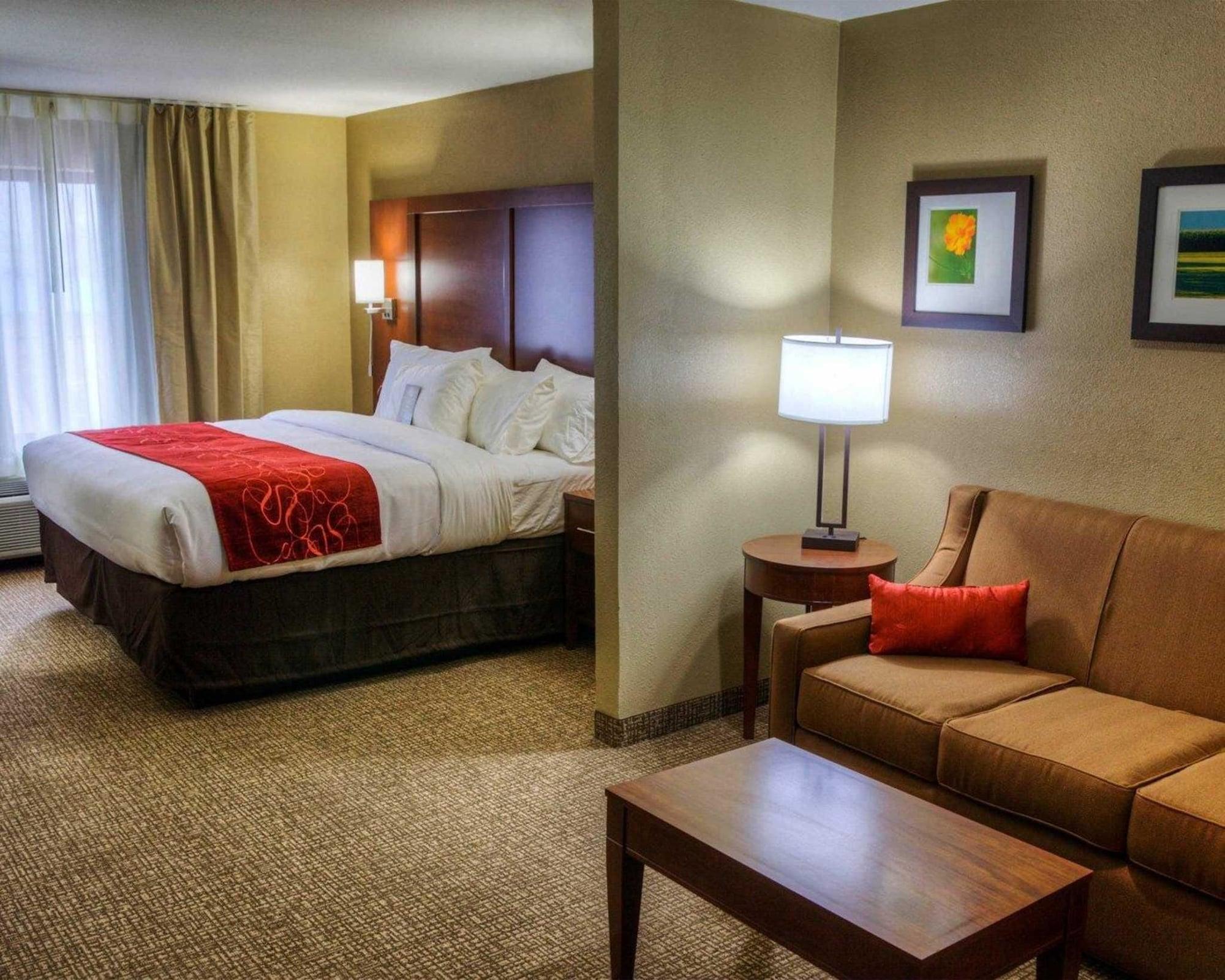 Comfort Suites Plymouth Near Us-30 Kültér fotó