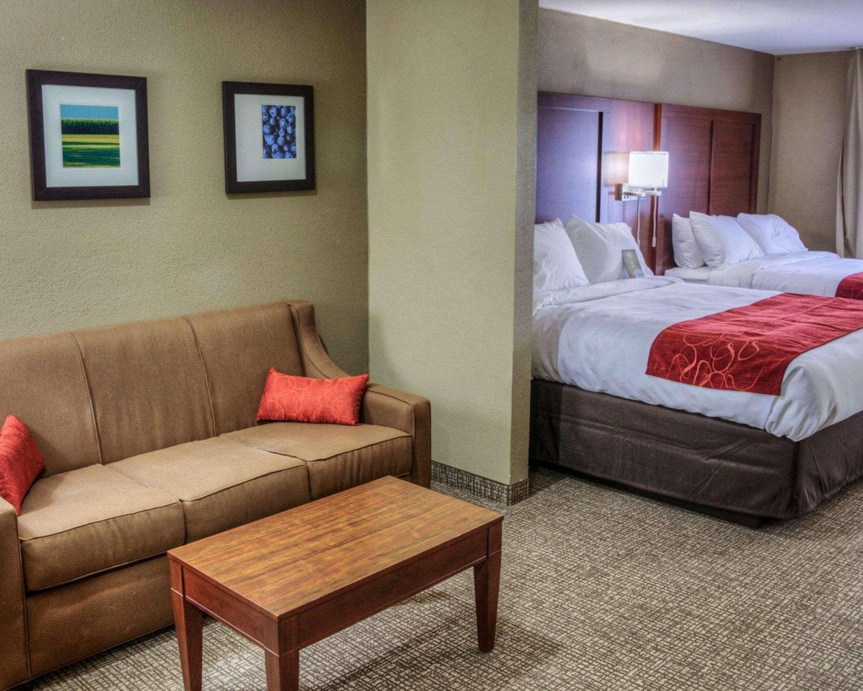 Comfort Suites Plymouth Near Us-30 Kültér fotó