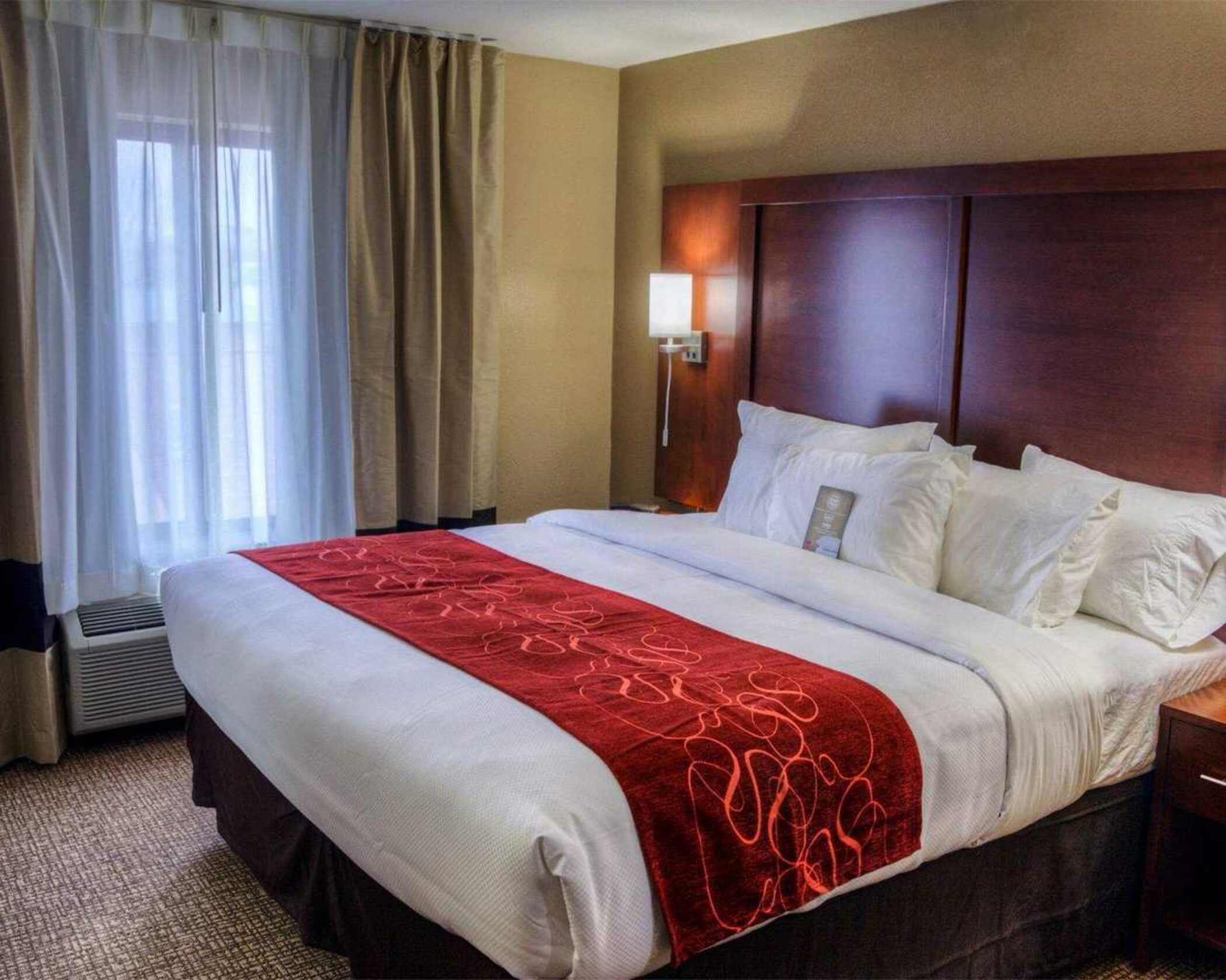 Comfort Suites Plymouth Near Us-30 Kültér fotó
