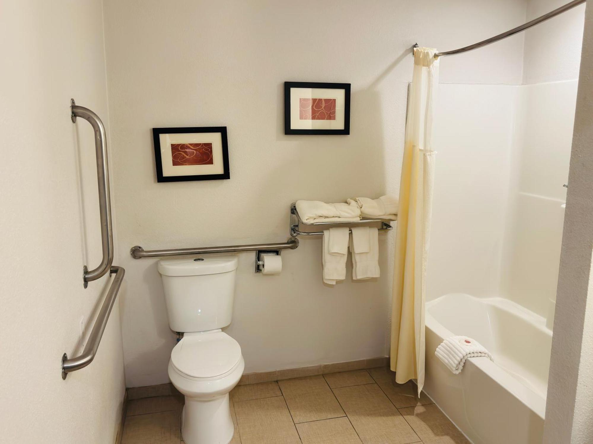 Comfort Suites Plymouth Near Us-30 Kültér fotó