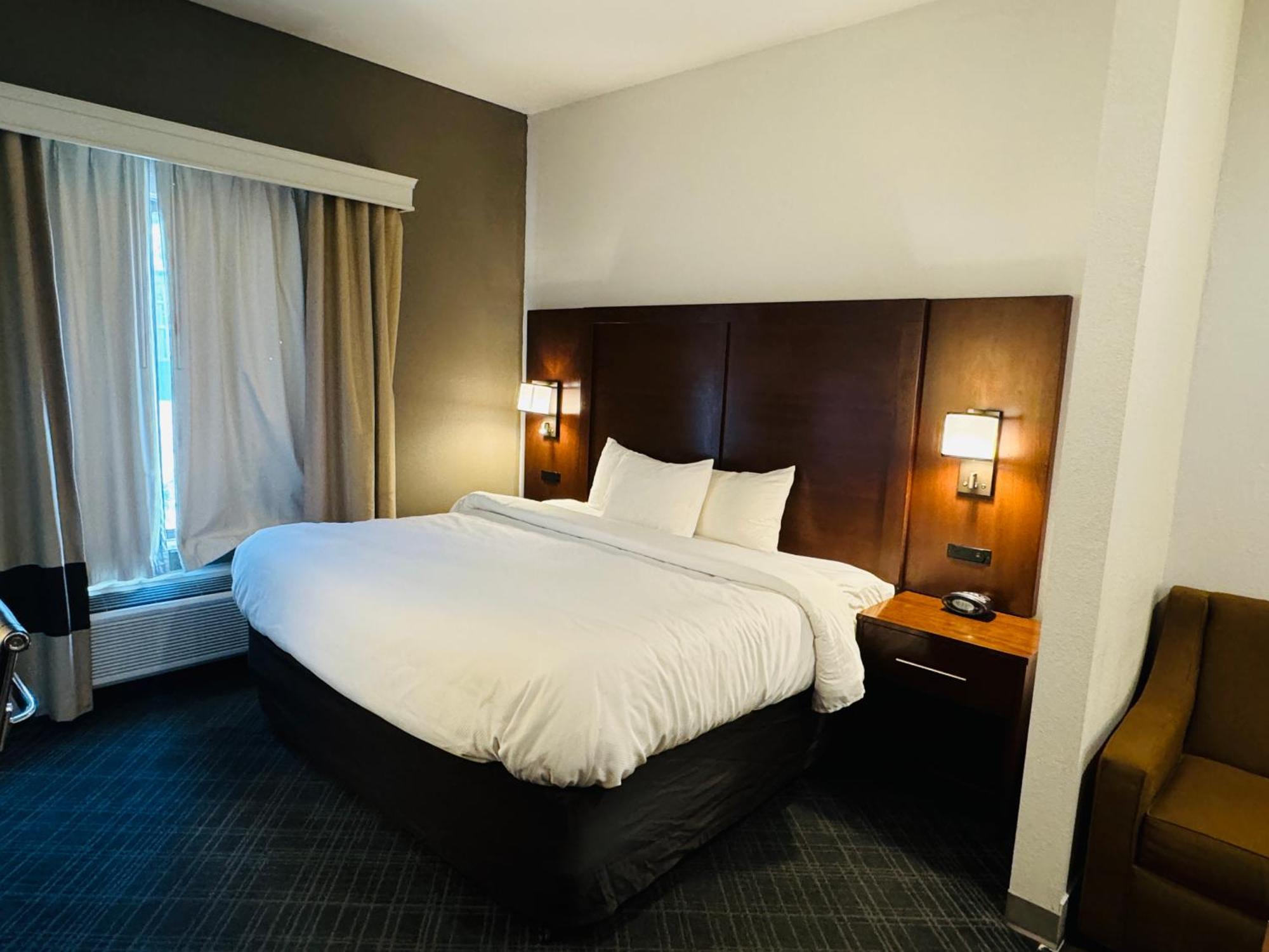 Comfort Suites Plymouth Near Us-30 Kültér fotó