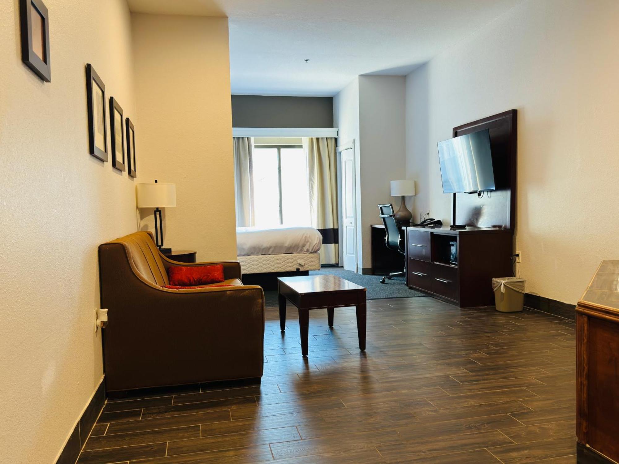Comfort Suites Plymouth Near Us-30 Kültér fotó