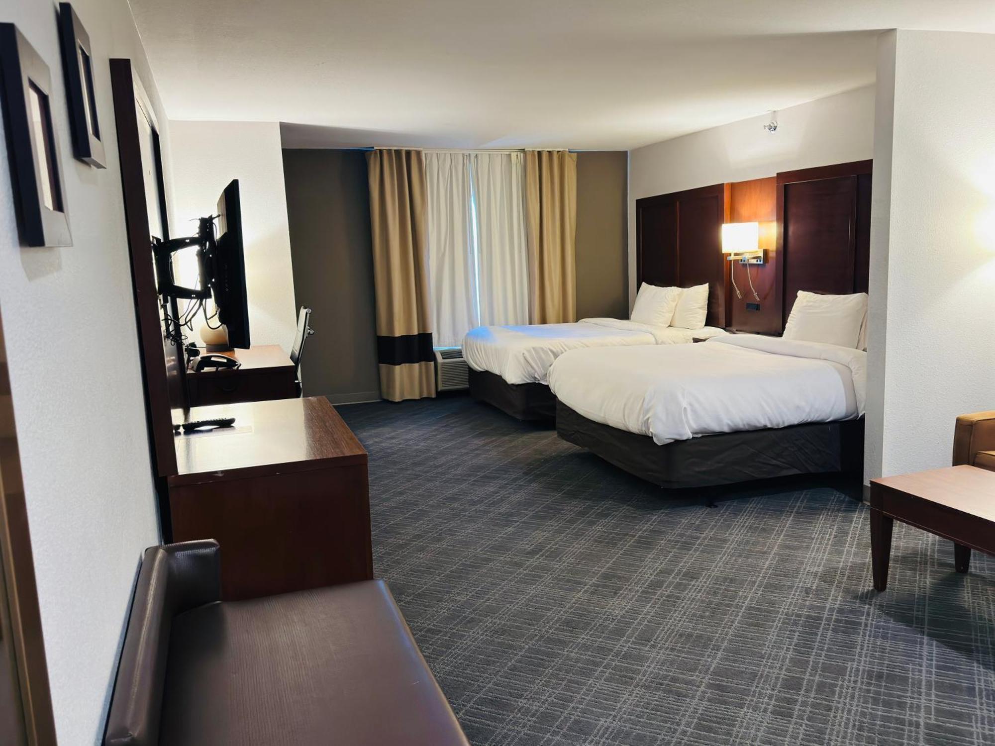 Comfort Suites Plymouth Near Us-30 Kültér fotó